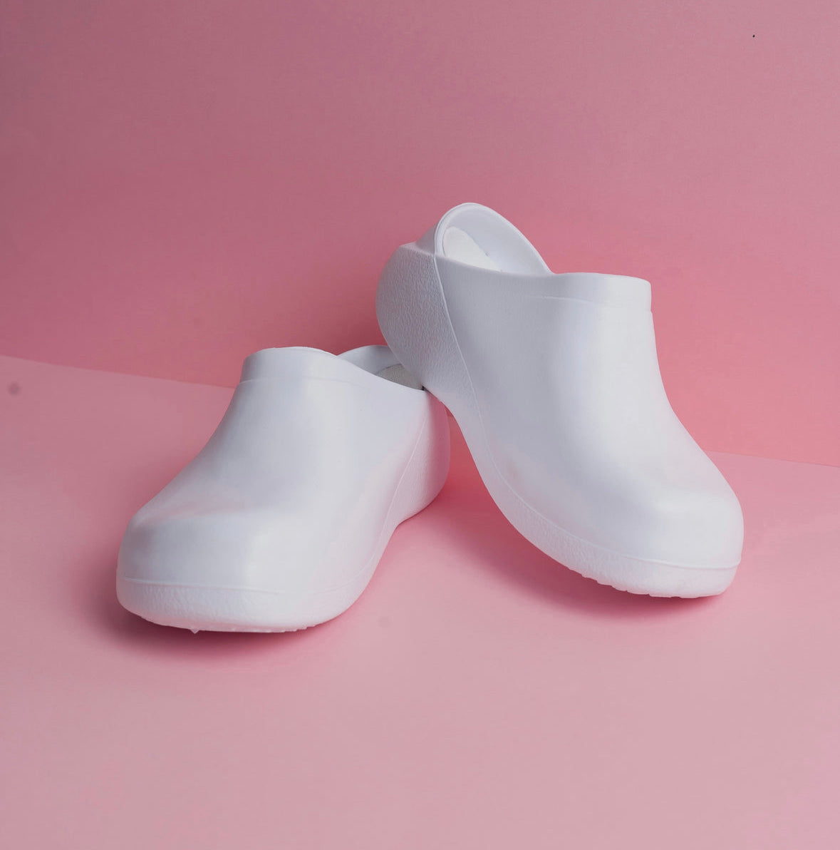 ZAPATO SUECO ANTIDERRAPANTE | UNISEX